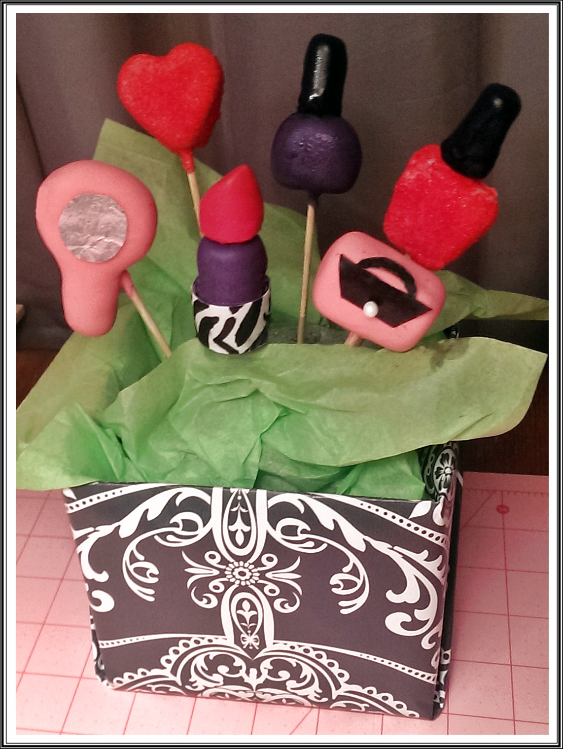 How to lipstick video make pops cake Made video make cake pops how lipstick to